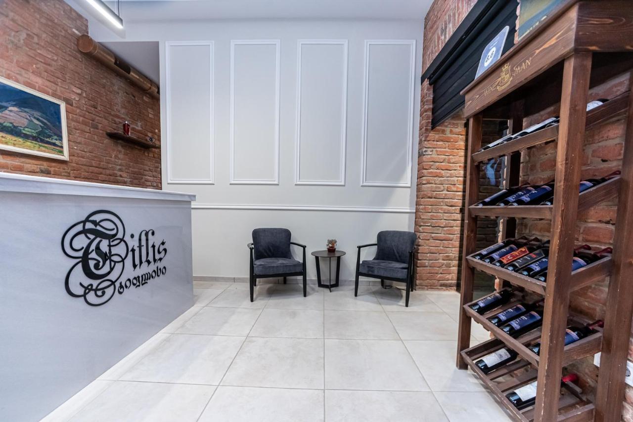 Tiflis Hotel Екстериор снимка