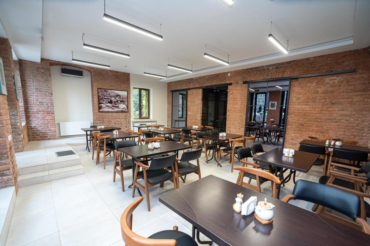 Tiflis Hotel Екстериор снимка