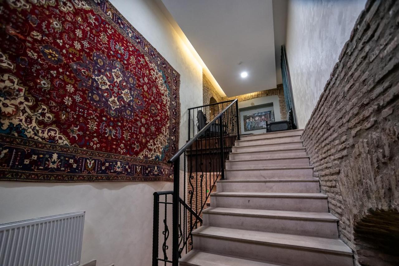 Tiflis Hotel Екстериор снимка