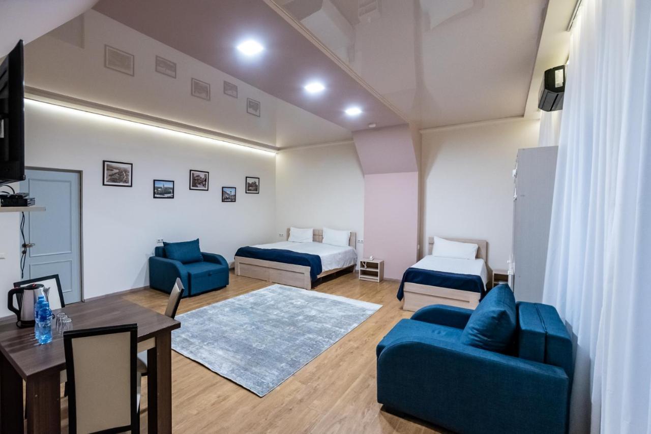 Tiflis Hotel Екстериор снимка