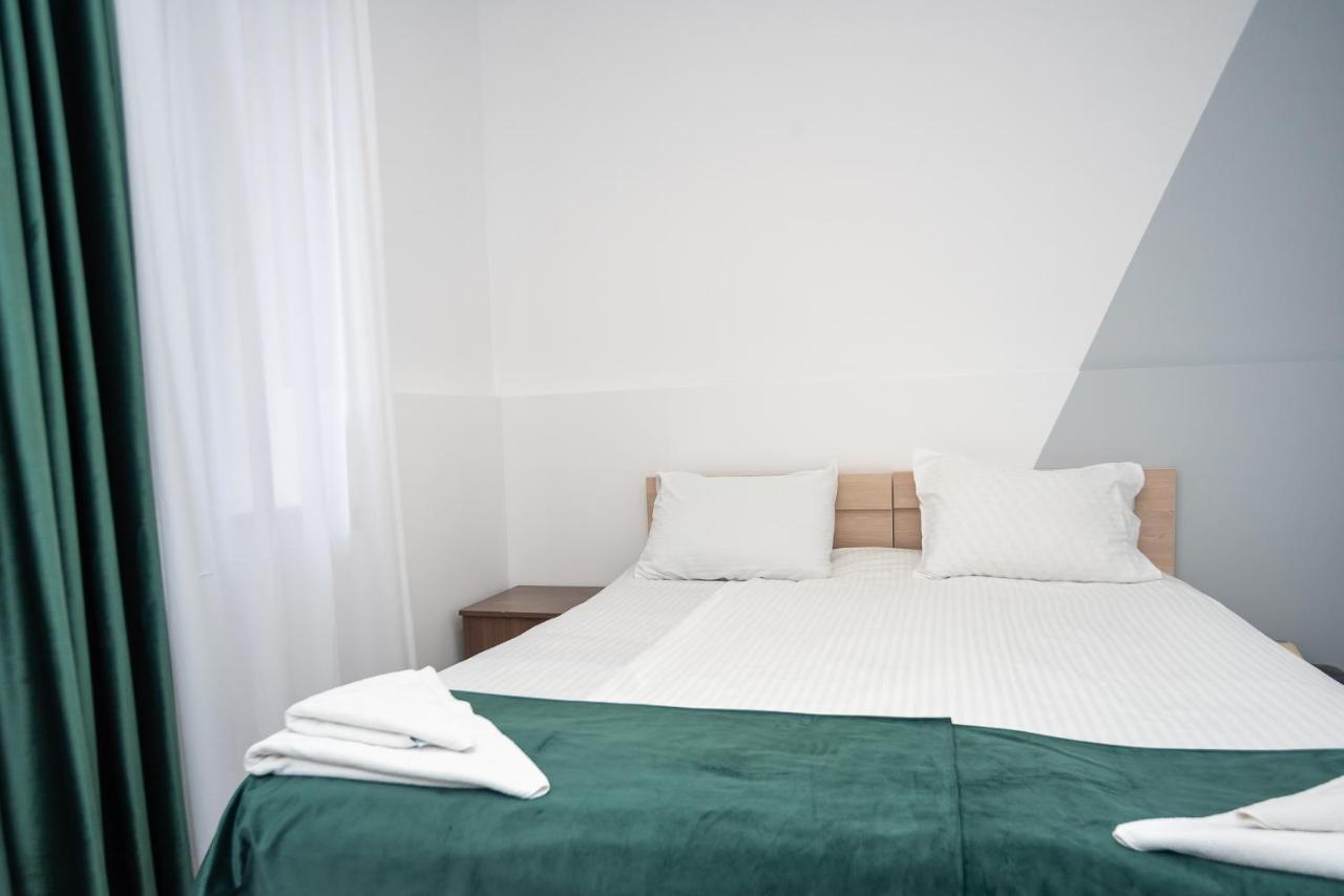 Tiflis Hotel Екстериор снимка