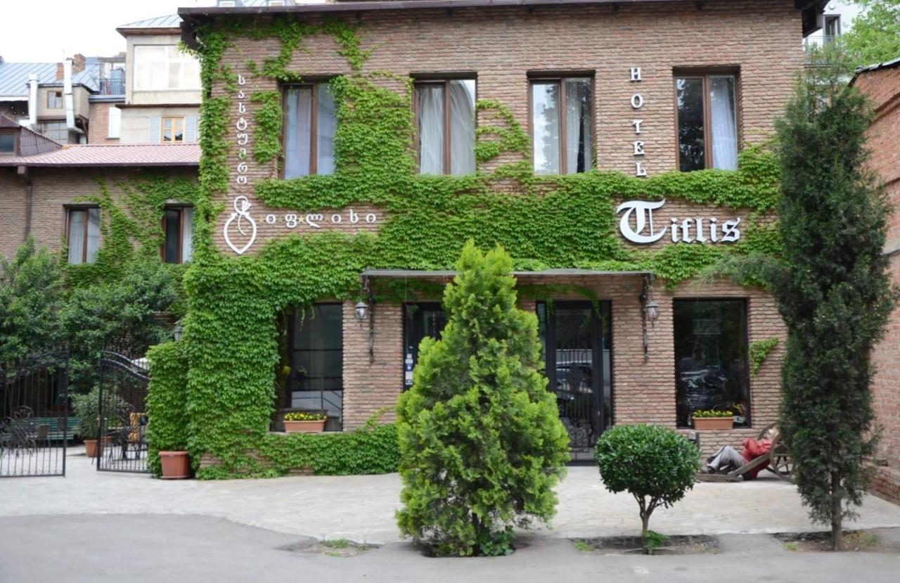 Tiflis Hotel Екстериор снимка