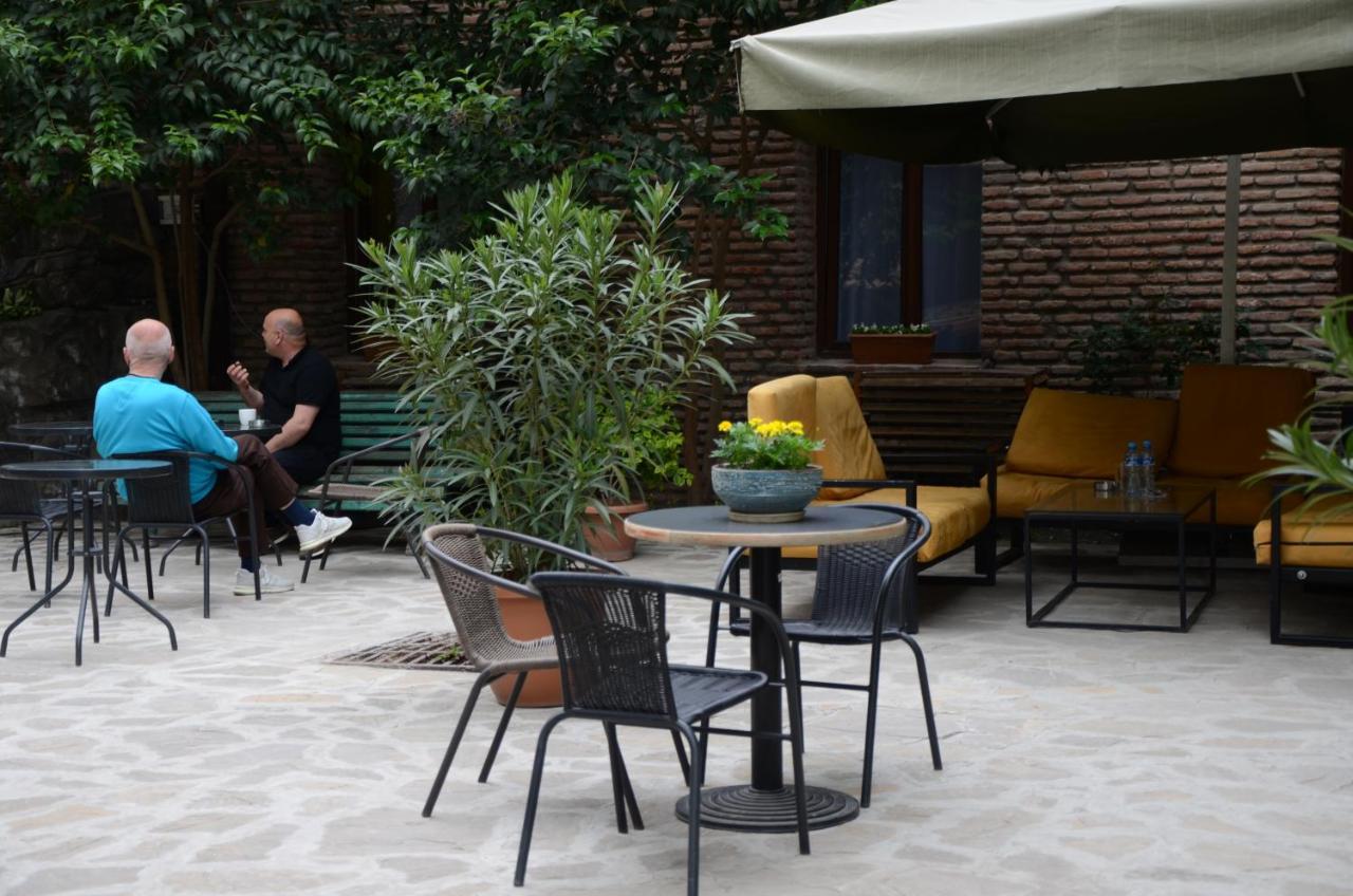 Tiflis Hotel Екстериор снимка