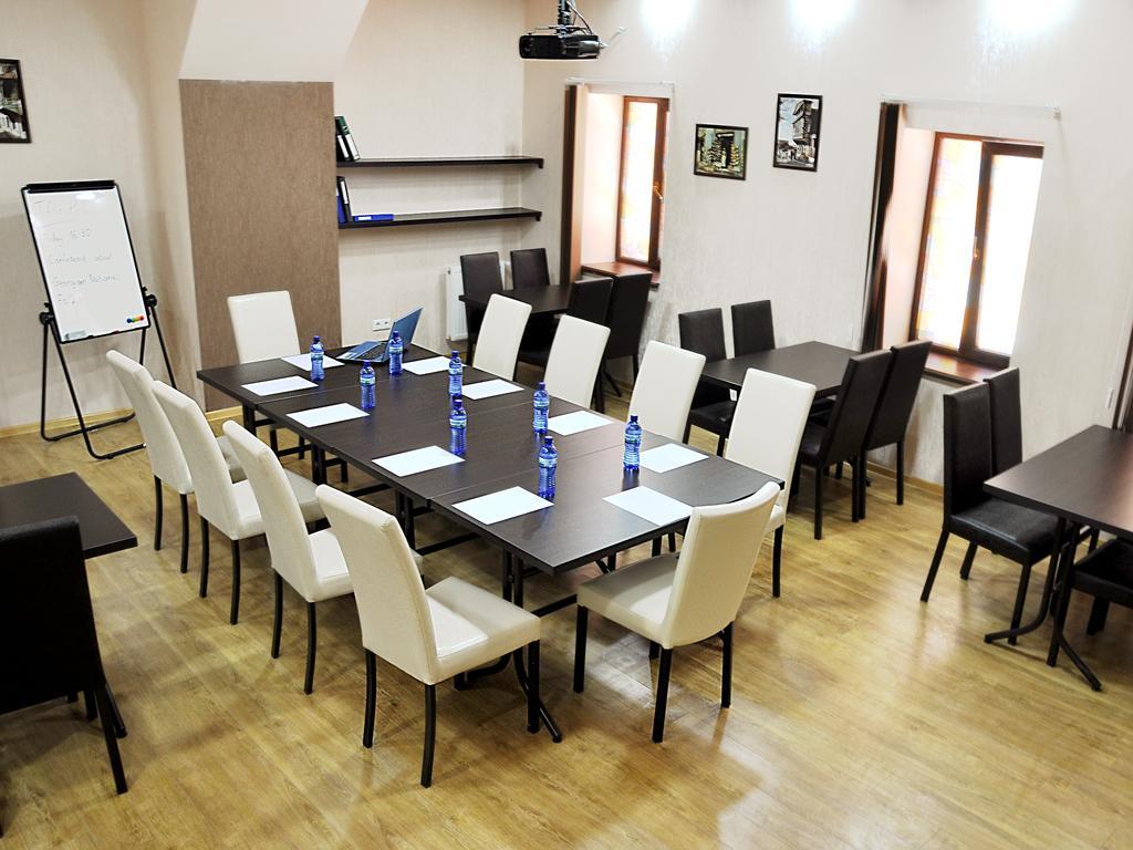 Tiflis Hotel Екстериор снимка