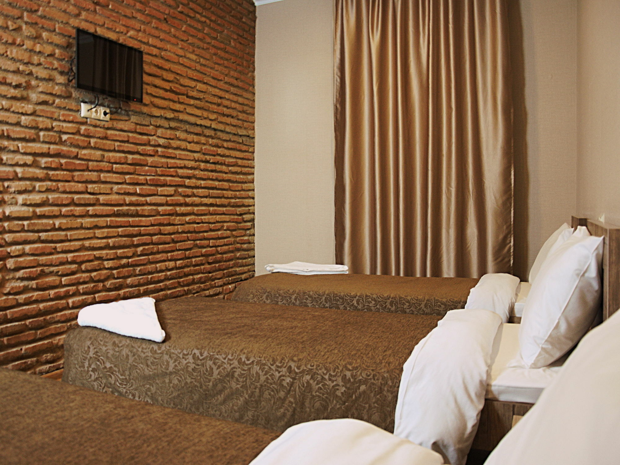 Tiflis Hotel Екстериор снимка
